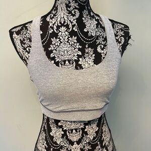 Lululemon size 6 bra